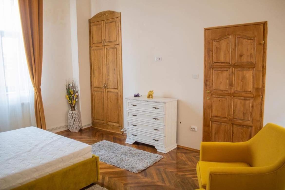 Апартаменты Apartament Luxor Турда Экстерьер фото